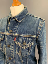 Load image into Gallery viewer, LEVI&#39;S BLUE DENIM JEAN JACKET - Womens Size Small S LEVIS LEVI STRAUSS &amp;Co
