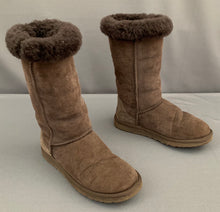 Load image into Gallery viewer, UGG AUSTRALIA CLASSIC TALL BOOTS - Brown UGGS - Women&#39;s Size UK 4.5 - EU 37 - US 6
