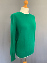 Load image into Gallery viewer, M&amp;S 100% CASHMERE JUMPER - EMERALD GREEN - Women&#39;s Size UK 12 - M Medium
