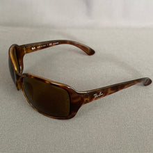 Load image into Gallery viewer, RAY-BAN 4068 642/57 3P SUNGLASSES &amp; Case - Tortoise Shell Shades RAYBANS
