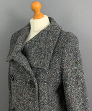 Load image into Gallery viewer, JOSEPH COAT / JACKET - Virgin Wool Blend - Size FR 42 - Large L - UK 14 - IT 46
