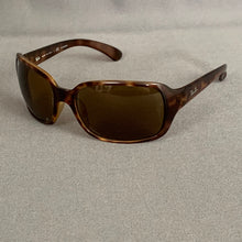 Load image into Gallery viewer, RAY-BAN 4068 642/57 3P SUNGLASSES &amp; Case - Tortoise Shell Shades RAYBANS

