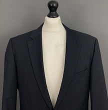 Load image into Gallery viewer, HUGO BOSS SUIT - THE GRAND CENTRAL - Size IT 48 - 38&quot; Chest W32 L30
