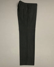 Load image into Gallery viewer, HUGO BOSS SUIT - BERTOLUCCI MOVIE - Virgin Wool - Size IT 52 - 42&quot; Chest W36 L33
