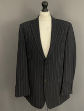 Load image into Gallery viewer, HUGO BOSS SUIT - BERTOLUCCI / MOVIE - Size IT 48 - 38&quot; Chest W33 L30
