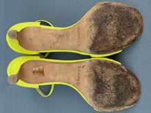 Load image into Gallery viewer, MULBERRY CANARY YELLOW SHOES / HEELS - Size EU 40 - UK 7
