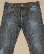 Load image into Gallery viewer, HUGO BOSS MAINE ARKANSAS JEANS - Blue Denim - Mens Size Waist 34&quot; - Leg 32&quot;
