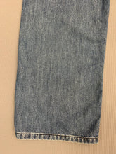 Load image into Gallery viewer, HUGO BOSS ALABAMA JEANS - Blue Denim - Mens Size Waist 34&quot; - Leg 32&quot;
