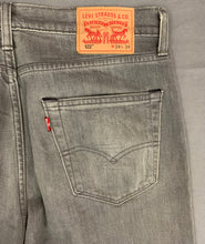 Load image into Gallery viewer, LEVI&#39;S 522 JEANS - Grey Denim - Mens Size Waist 34&quot; Leg 34&quot; LEVIS LEVI STRAUSS &amp; Co
