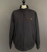 Load image into Gallery viewer, FRED PERRY COAT / Black Jacket - Mens Size Extra Large / XL
