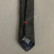 Load image into Gallery viewer, HACKETT LONDON TIE - SILK &amp; WOOL Blend - Made in Italy - FR20631
