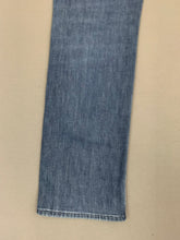 Load image into Gallery viewer, HUGO BOSS DELAWARE JEANS - CANDIANI DENIM - Mens Size Waist 34&quot; - Leg 28&quot;
