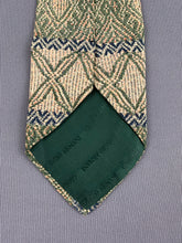 Load image into Gallery viewer, GIORGIO ARMANI CRAVATTE 100% Silk TIE - Made in Italy - FR19469
